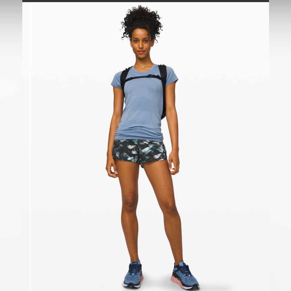 Lululemon Speed Up Short 2.5" - Picture 5 of 9
